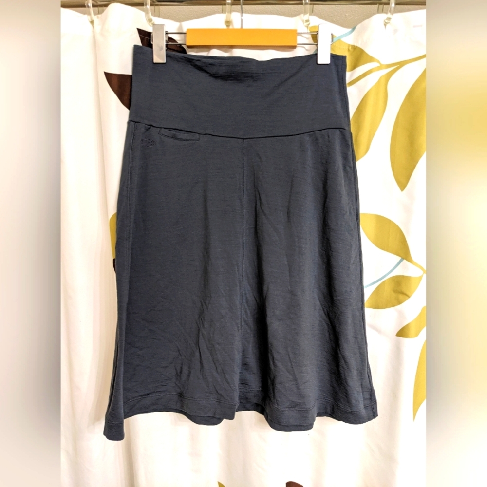 Icebreaker Villa Skirt 100% Merino Wool Grey size M